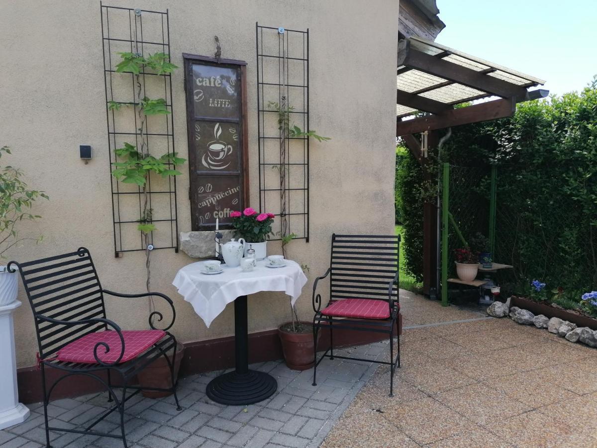 Marianna Apartman Gyenesdiás Buitenkant foto